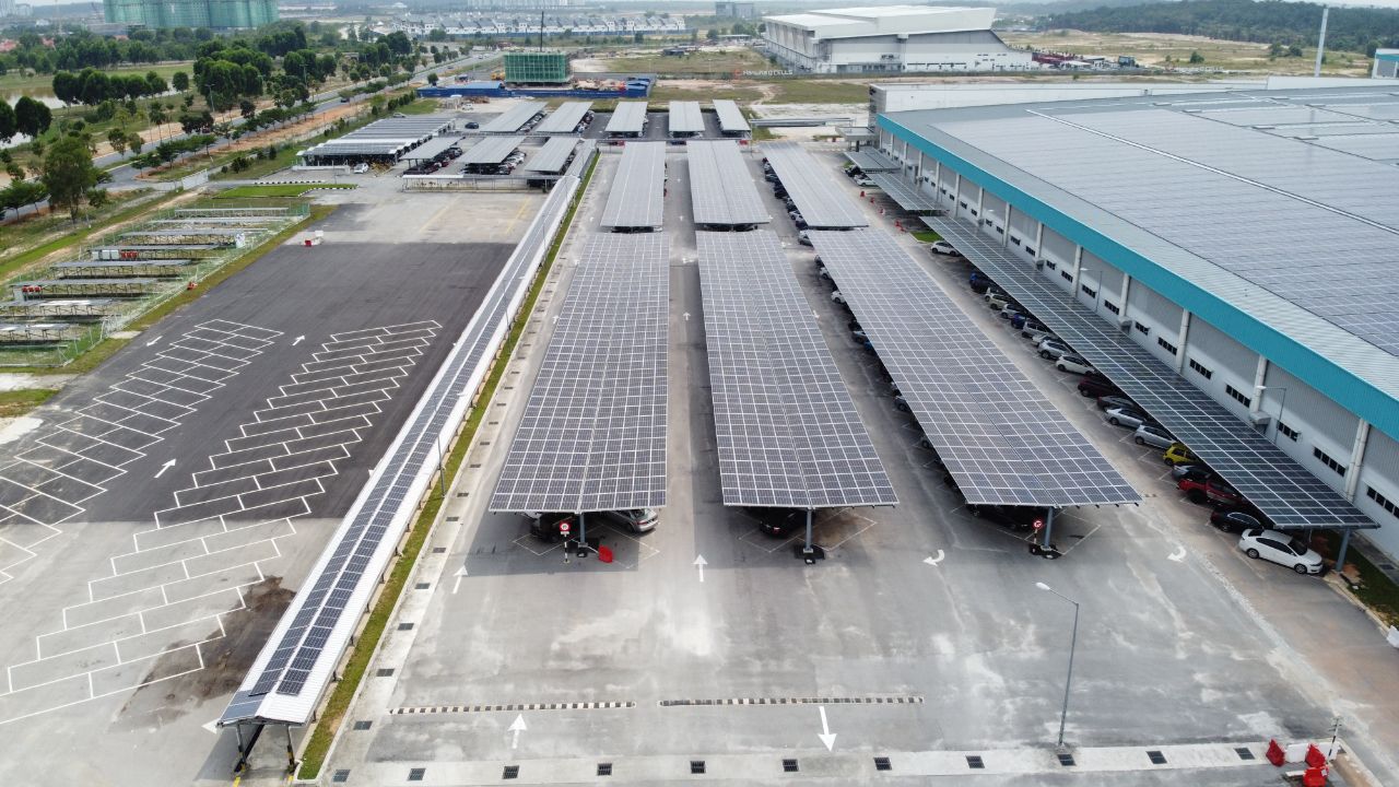 Xiamen Solar First 1.6MWp water-proof solar carport