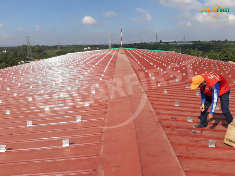 فيتنام مشروع محطة توليد الكهرباء على السطح 6 ميجا واط
