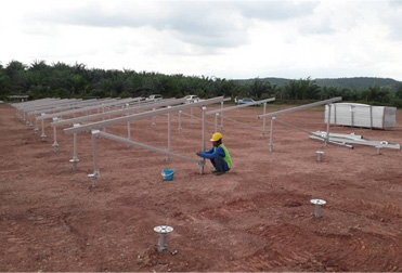 45MWp المسمار كومة الشمسية الأرضية تصاعد المشروع في ماليزيا عام 2020